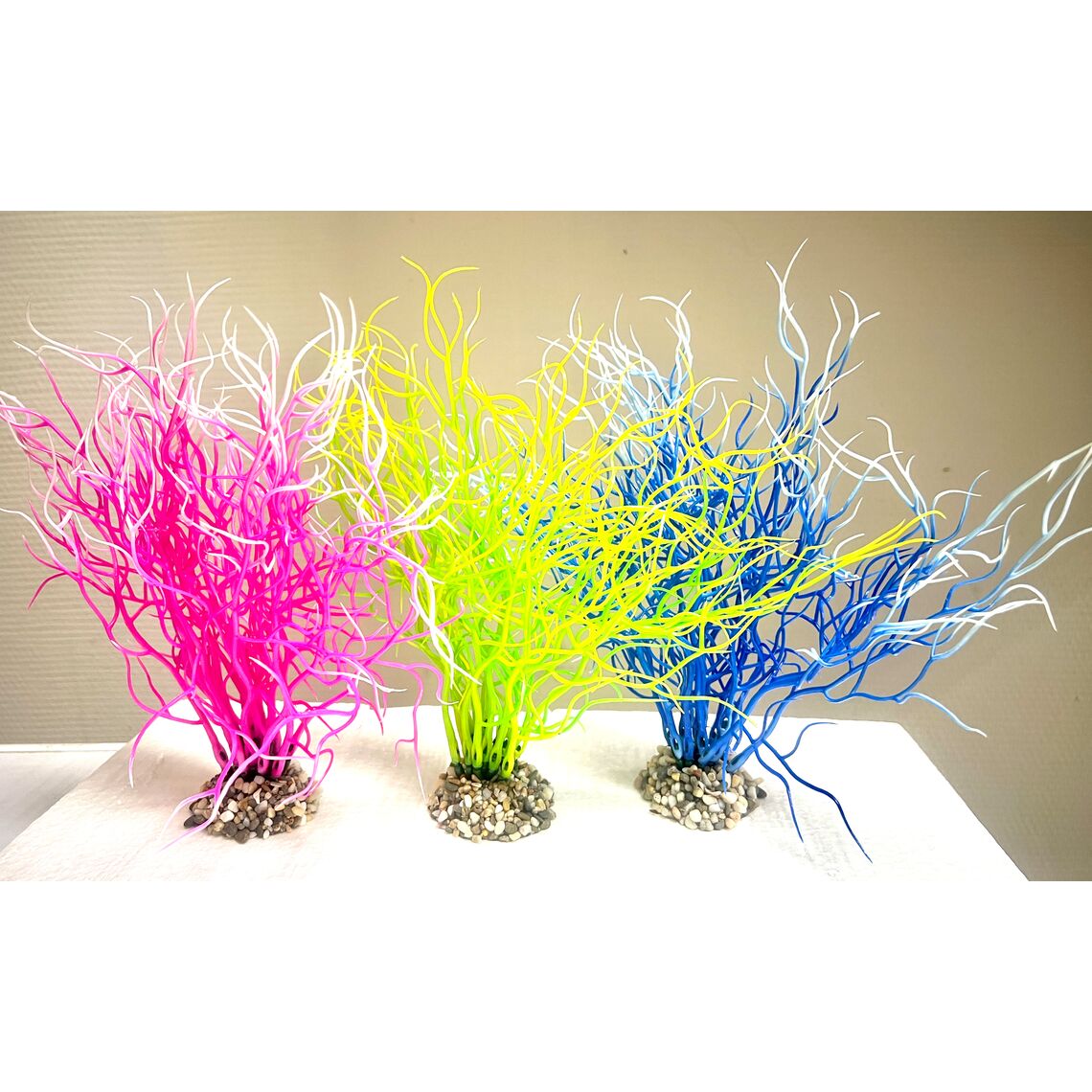 Искусственное растение Нитчатые Водоросли 20 см (цвет в ассортименте)